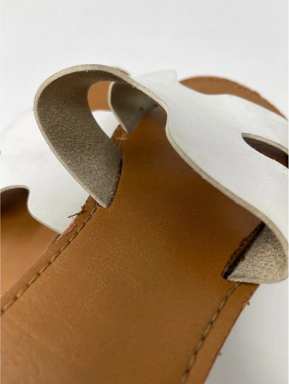 Universal Thread Womens White H Band Cutout Slide Sandals Flat Shoes Size 9.5